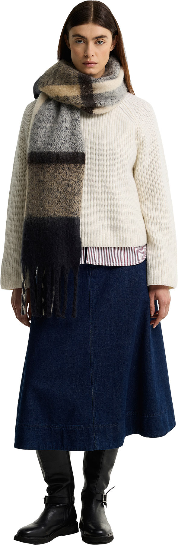 Isla Tartan Boucle Scarf